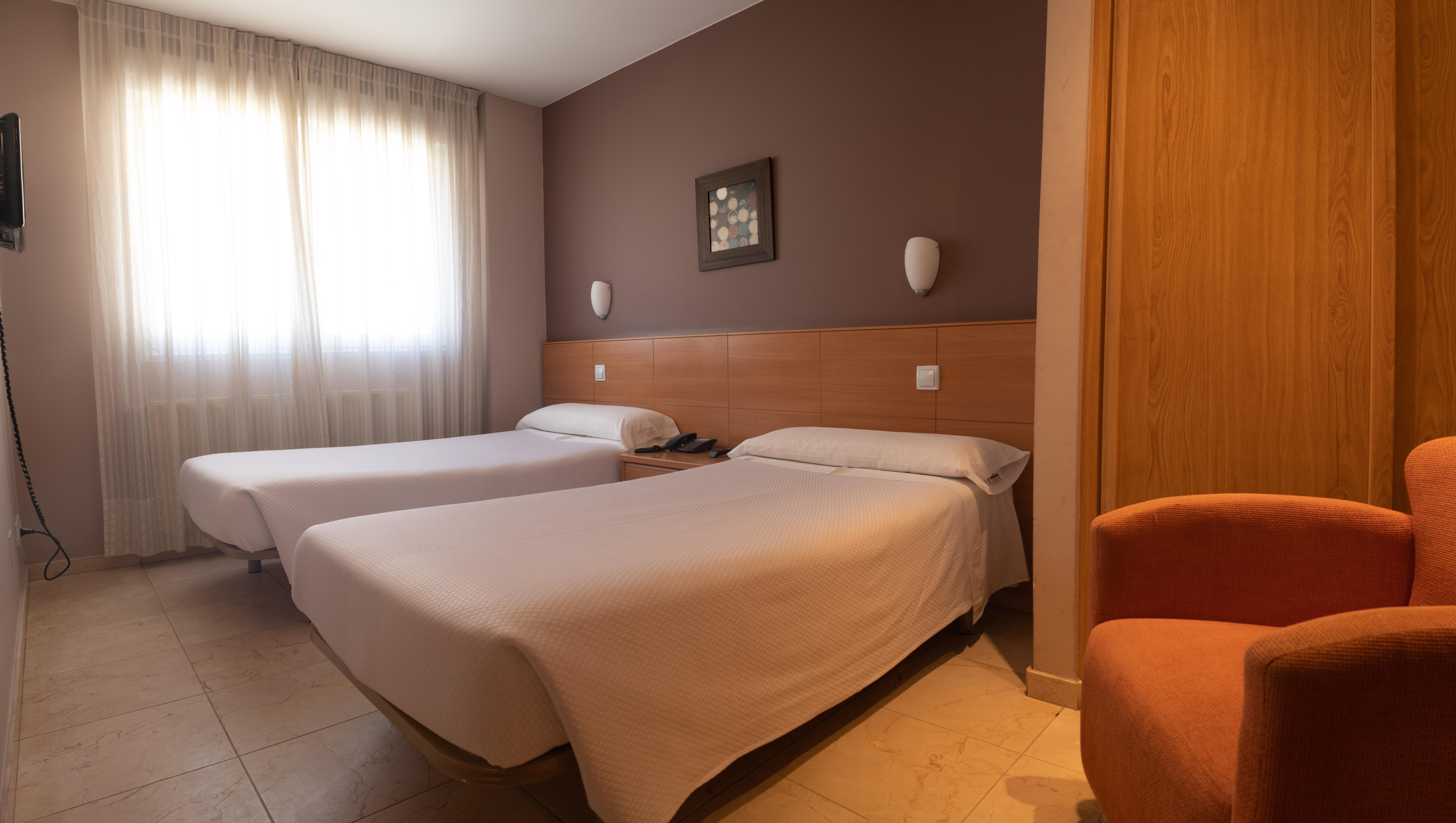 Hotel Apartamentos Ciudad De Lugo Luaran gambar