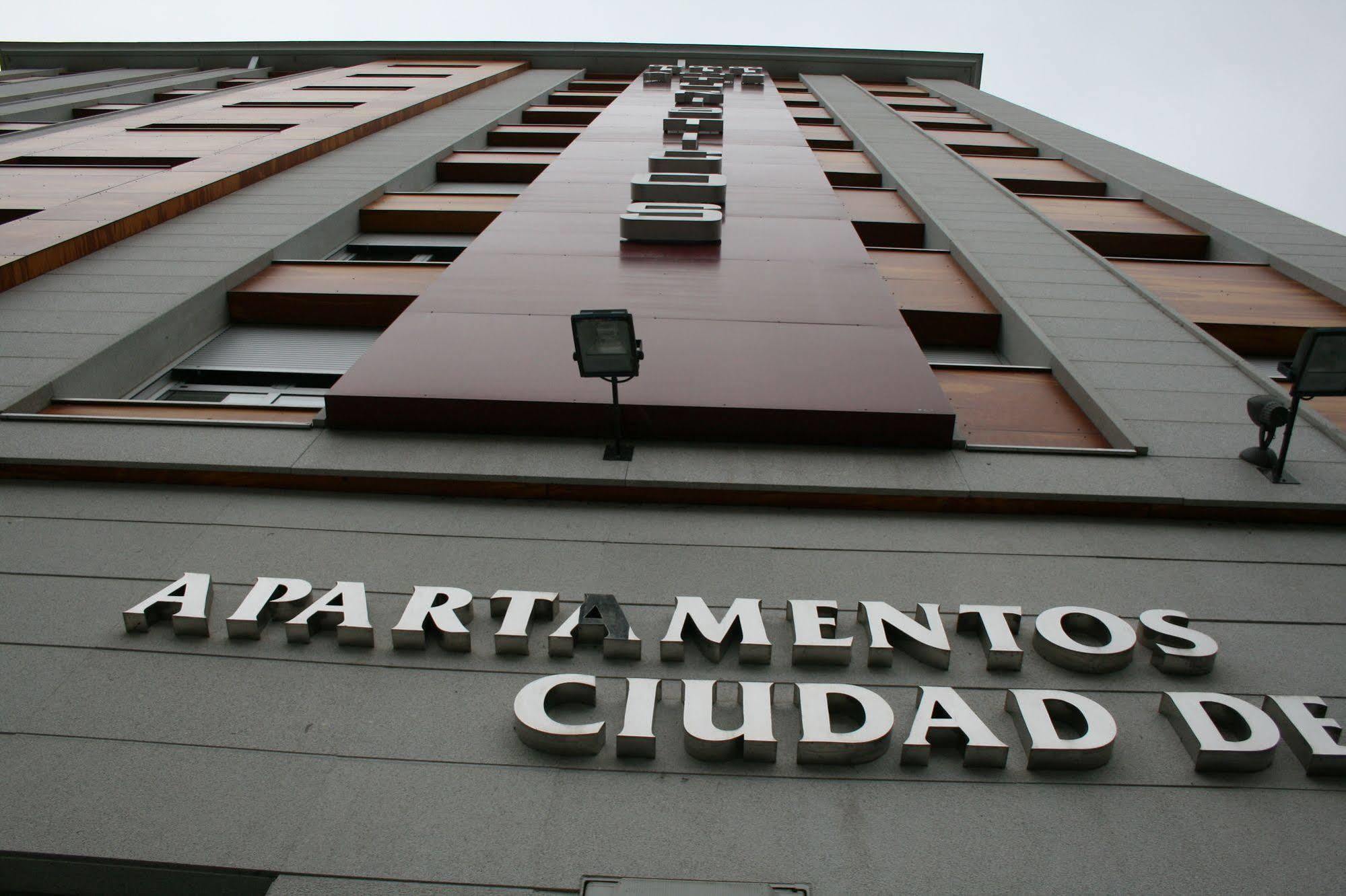 Hotel Apartamentos Ciudad De Lugo Luaran gambar