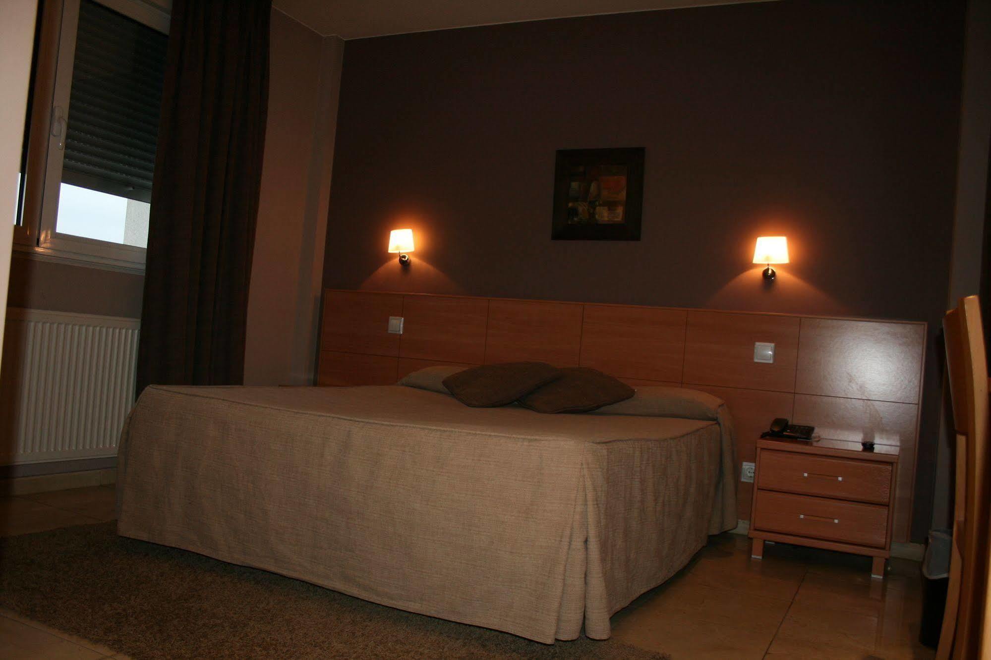 Hotel Apartamentos Ciudad De Lugo Luaran gambar