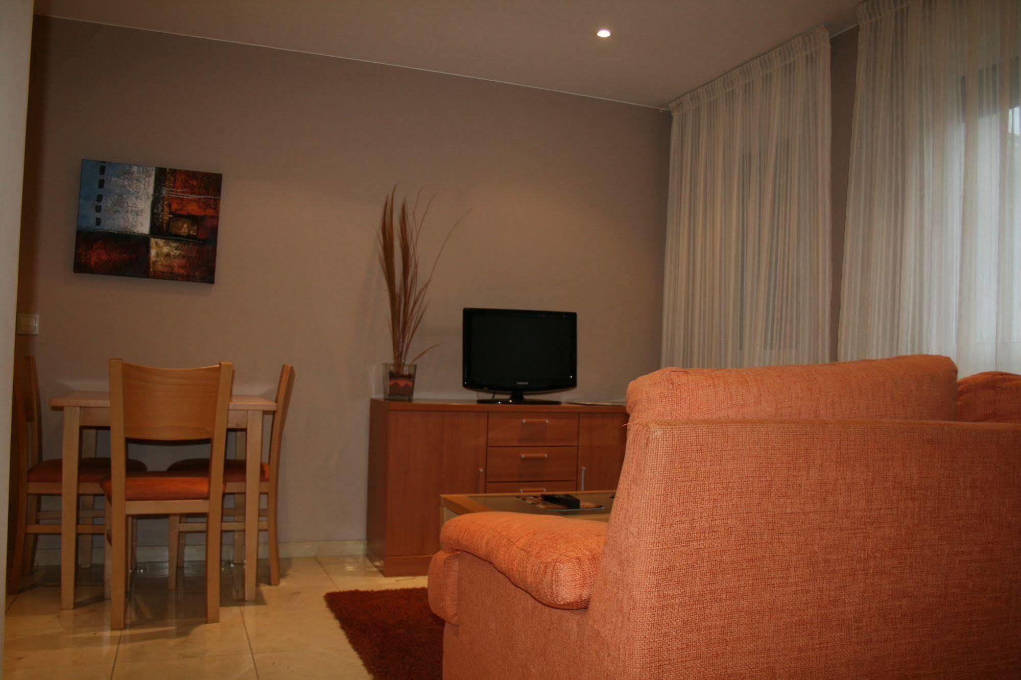 Hotel Apartamentos Ciudad De Lugo Luaran gambar